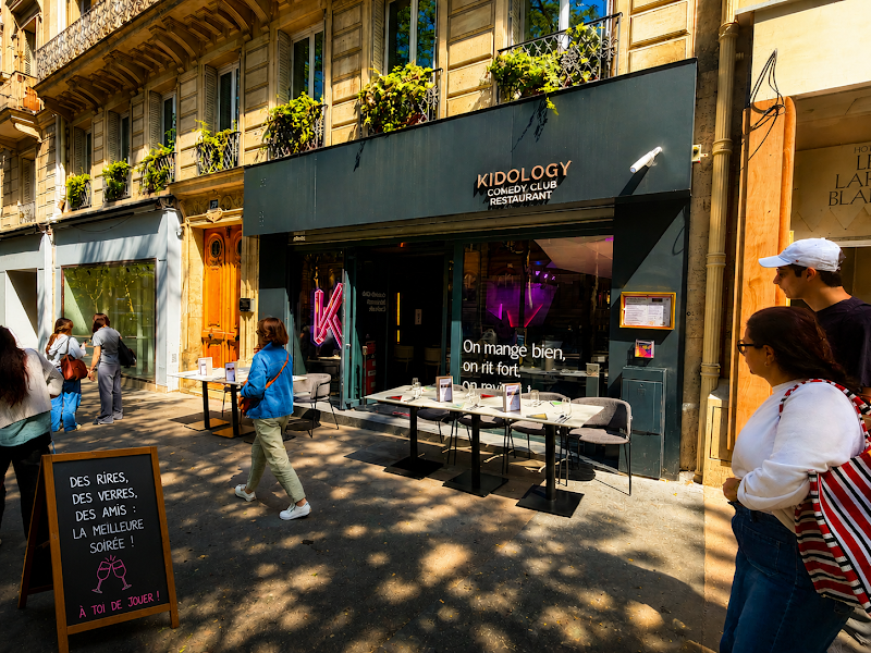 Kidology Restaurant & Comedy-Club in Paris