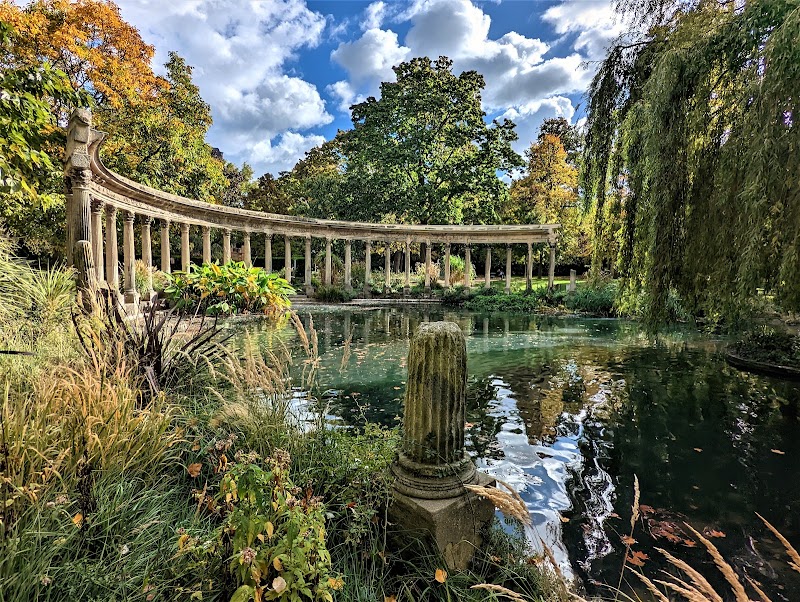 Parc Monceau in Paris